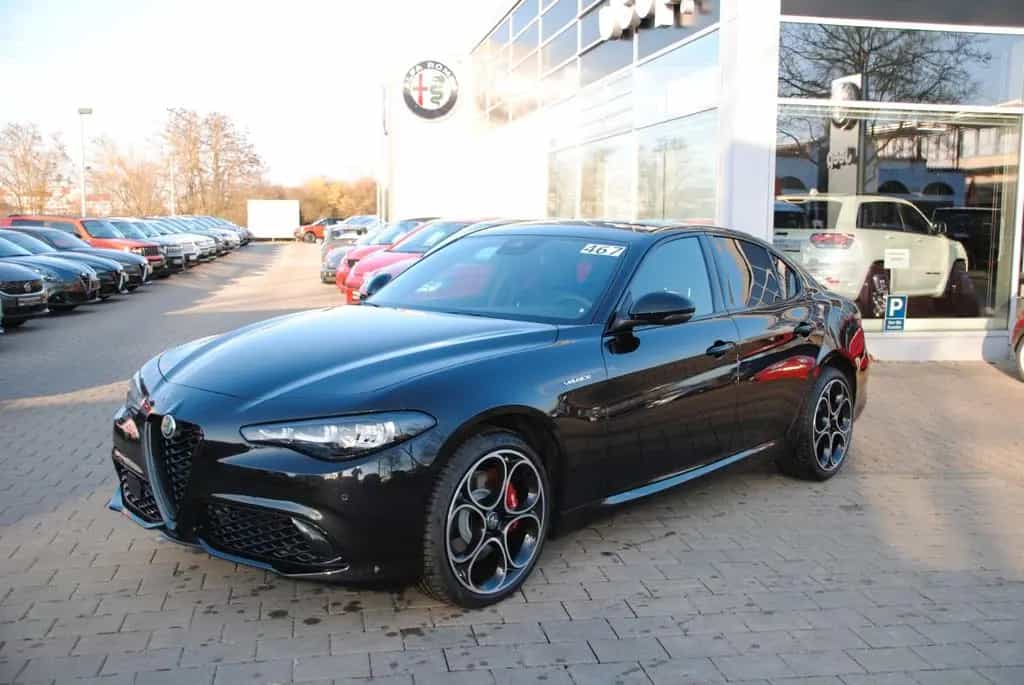 Alfa Romeo Giulia Veloce MY23, Assistenz/Premium, NP:66.390 04/2023-photo-0