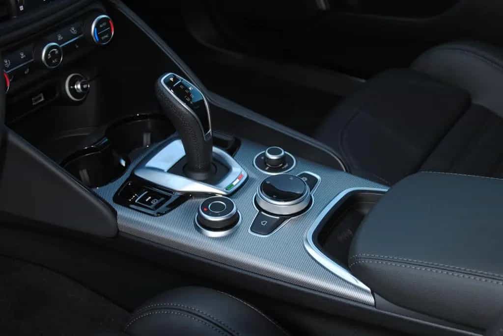 Alfa Romeo Giulia Veloce MY23, Assistenz/Premium, NP:66.390 04/2023-photo-13