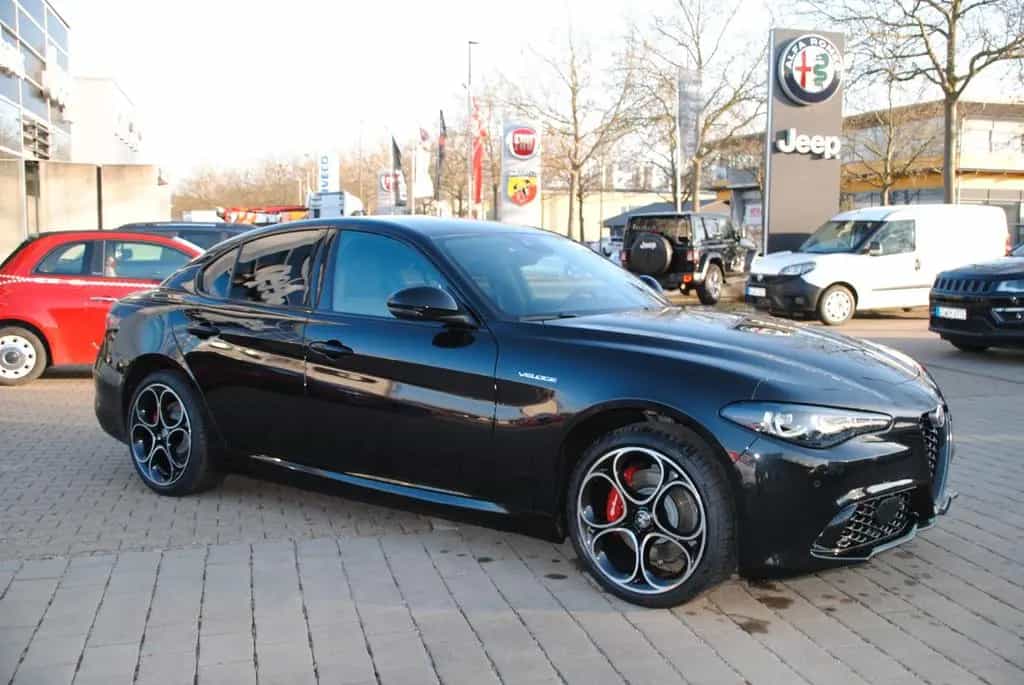 Alfa Romeo Giulia Veloce MY23, Assistenz/Premium, NP:66.390 04/2023-photo-4