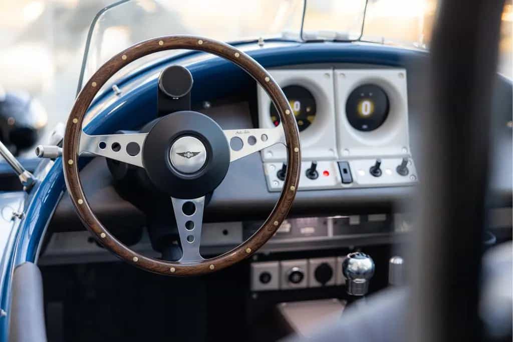 Morgan 3 Wheeler Super 3 | voll-ausstattung | Moto Lita steering 08/2024-photo-9