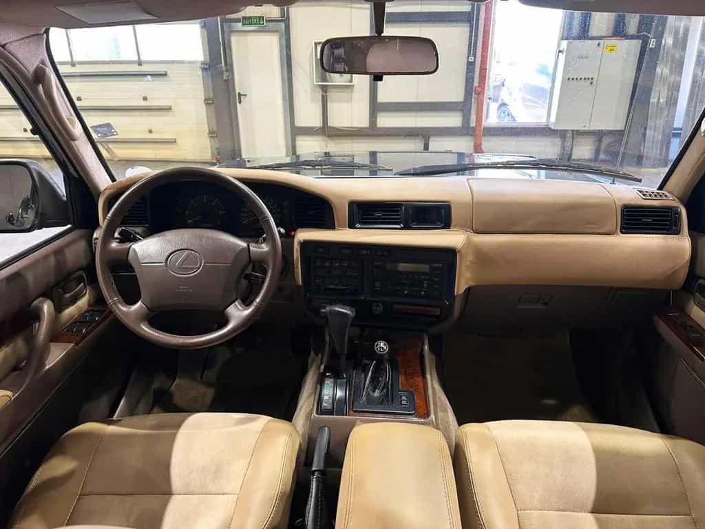 Lexus LX 450 06/1997-photo-13