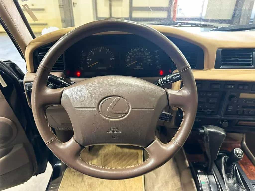 Lexus LX 450 06/1997-photo-14