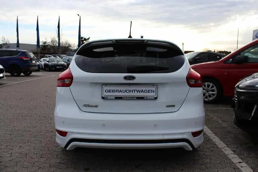Ford Focus ST-Line 1,0EcoBoost*140PS*Xenon*Navi*PDC* 04/2018-photo-2