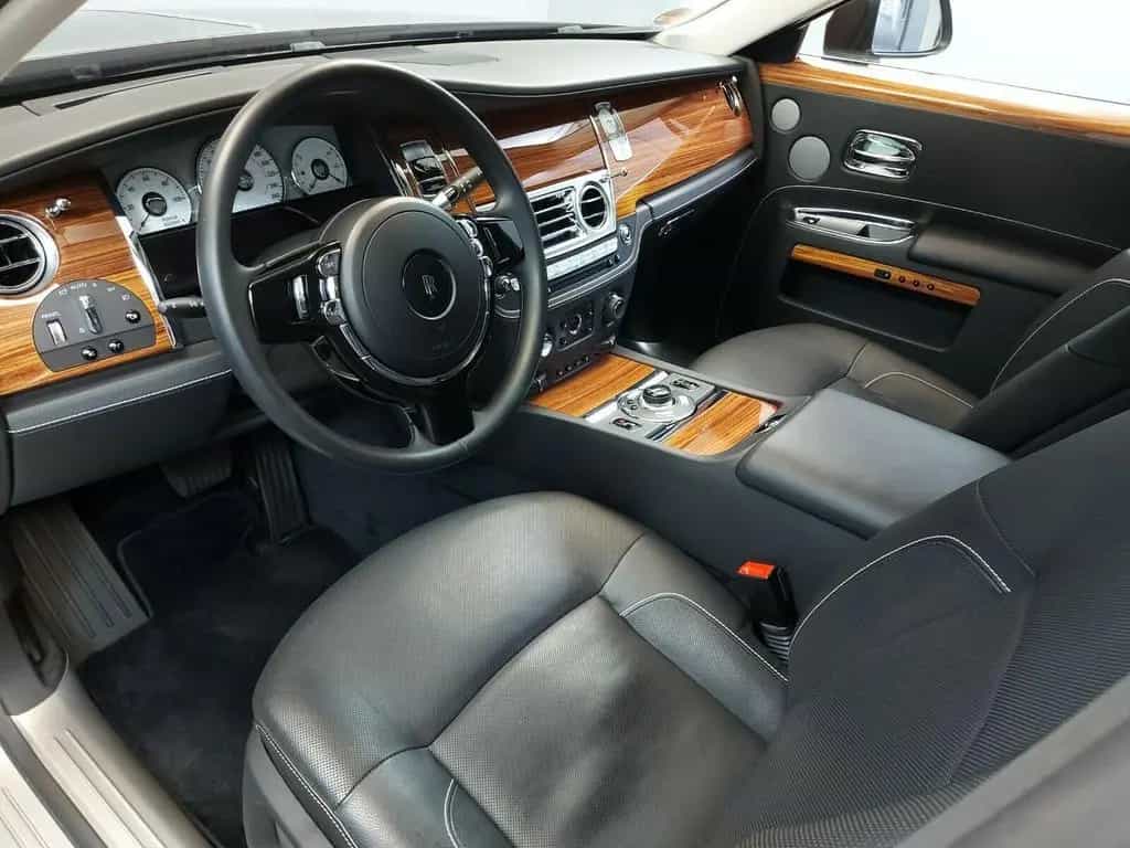 Rolls-Royce Ghost 06/2012-photo-15