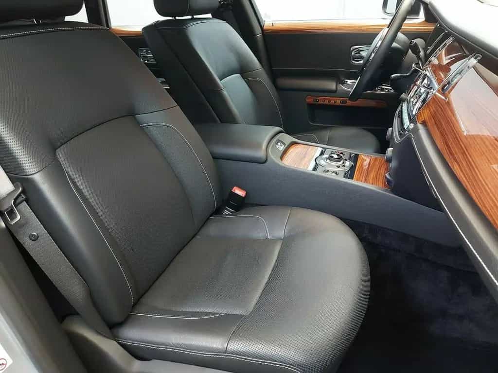 Rolls-Royce Ghost 06/2012-photo-22
