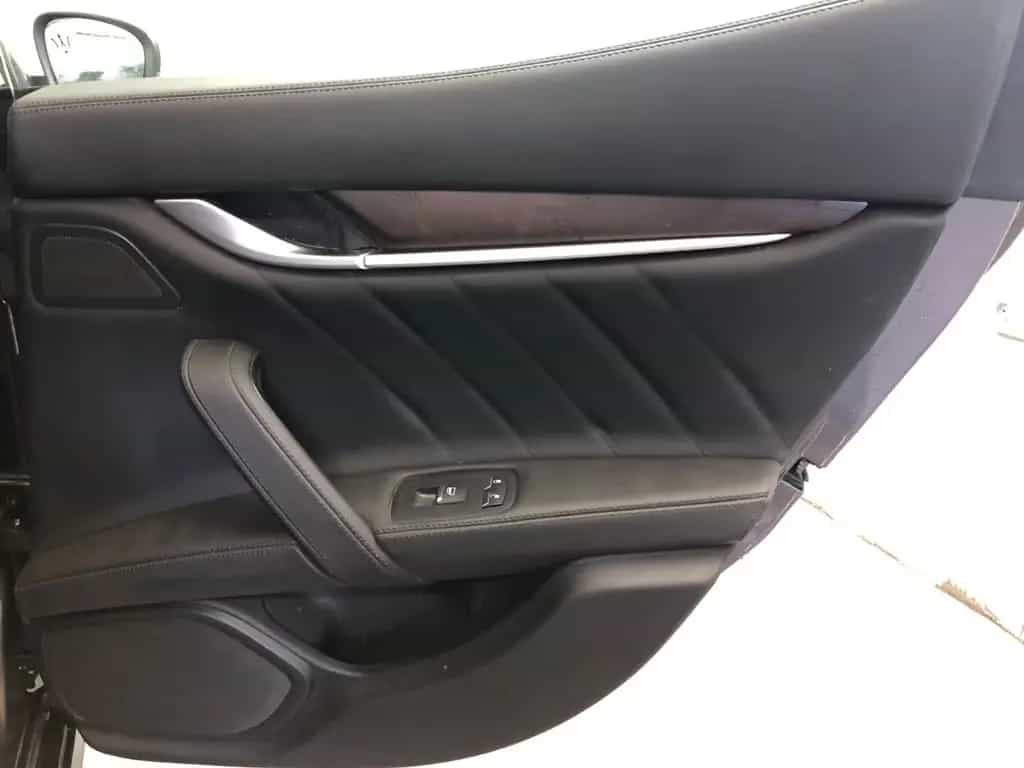 Maserati Ghibli 3.0 V6 Automatik*KEYLESS*BUSINESS+*PREMIU 05/2019-photo-24