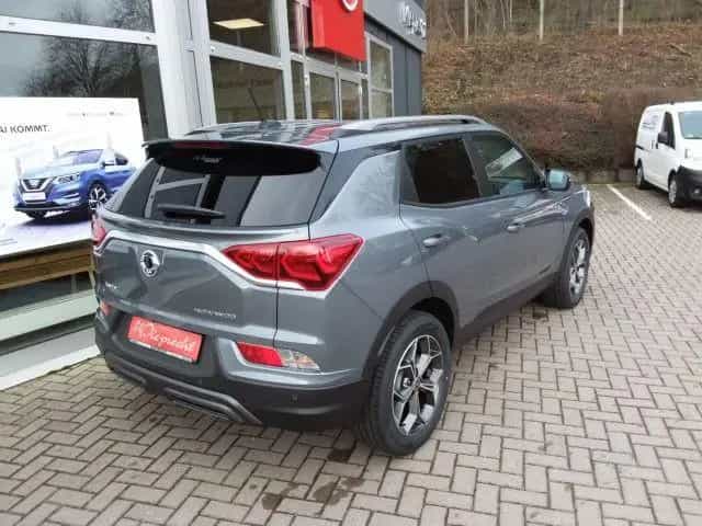 Ssangyong Korando Sapphire 4x4 Automatik 09/2019-photo-3