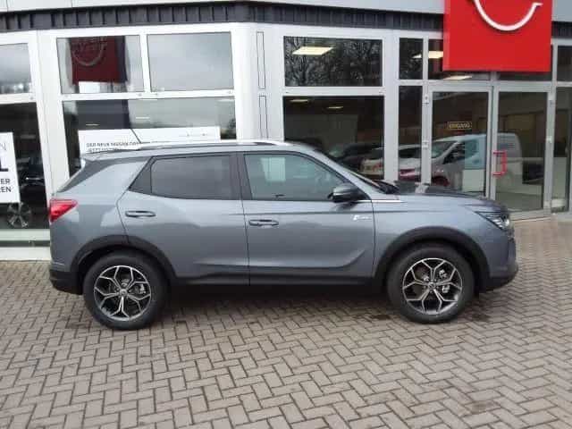 Ssangyong Korando Sapphire 4x4 Automatik 09/2019-photo-5