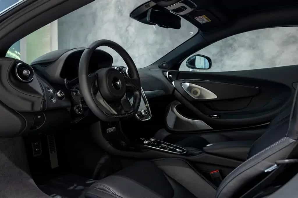 McLaren GT 07/2025-photo-1