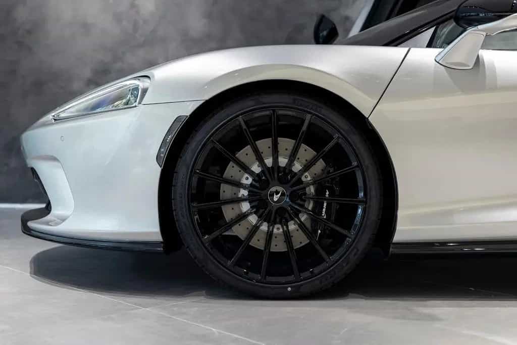 McLaren GT 07/2025-photo-14