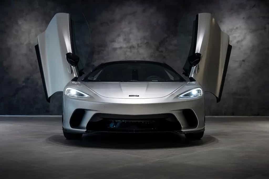 McLaren GT 07/2025-photo-3