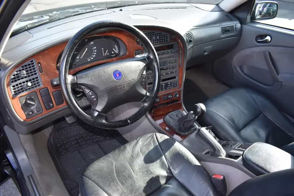 Saab 9-5 2.0t SE Kombi 02/2000-photo-10