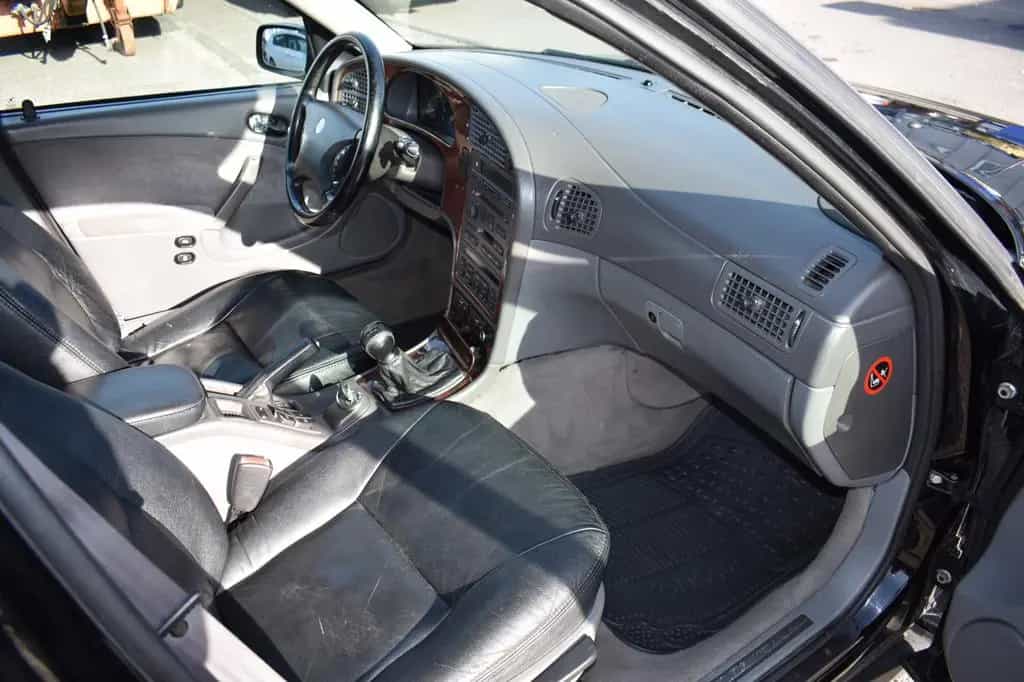 Saab 9-5 2.0t SE Kombi 02/2000-photo-12