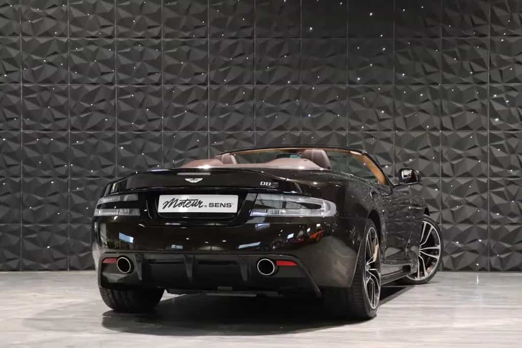 Aston Martin DBS Volante - Marron Black - B&O - Piano Black 10/2012-photo-1