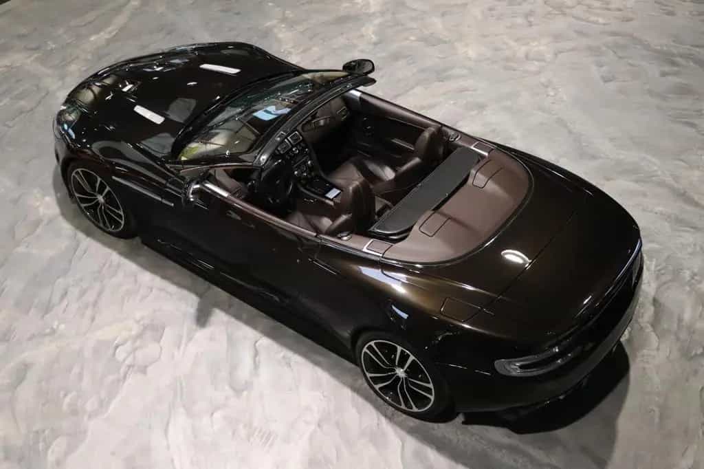 Aston Martin DBS Volante - Marron Black - B&O - Piano Black 10/2012-photo-14