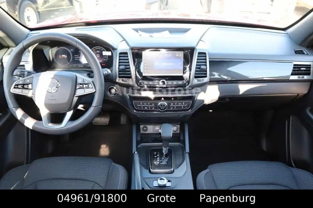 Ssangyong MUSSO Grand MUSSO DK 2,2  AT Quartz 4x4 Digital Tacho null-photo-12