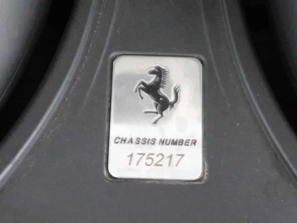 Ferrari California 4.3 CAPRISTO//4-SITZER//20" DIAMOND// 07/2010-photo-14