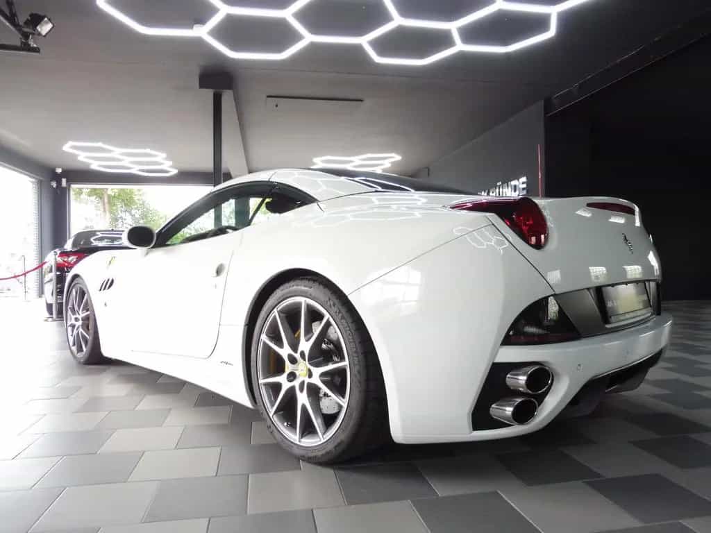 Ferrari California 4.3 CAPRISTO//4-SITZER//20" DIAMOND// 07/2010-photo-7