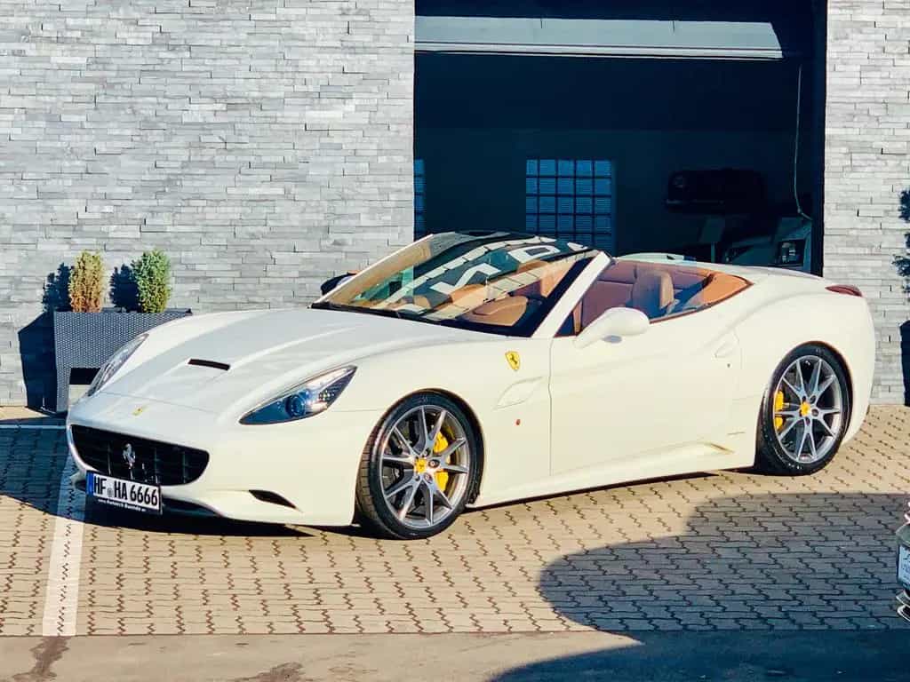 Ferrari California 4.3 CAPRISTO//4-SITZER//20" DIAMOND// 07/2010-photo-9