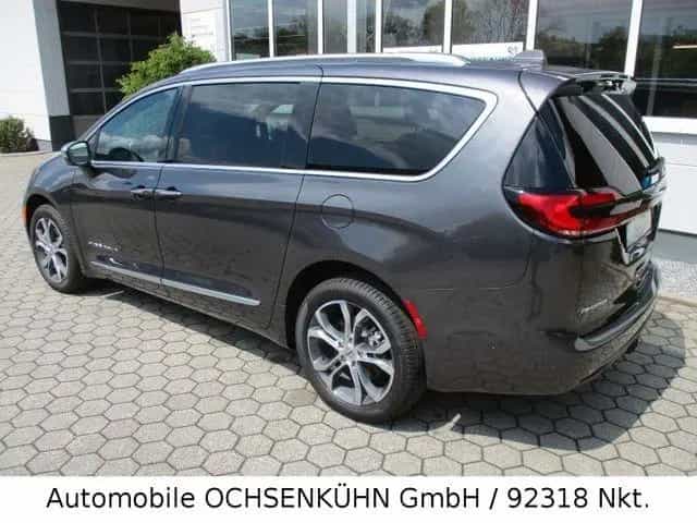 Chrysler Pacifica 3,6 Pinnacle 4x4 / Leder,Nav.,DVD,LED 06/2024-photo-1