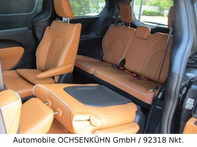 Chrysler Pacifica 3,6 Pinnacle 4x4 / Leder,Nav.,DVD,LED 06/2024-photo-12