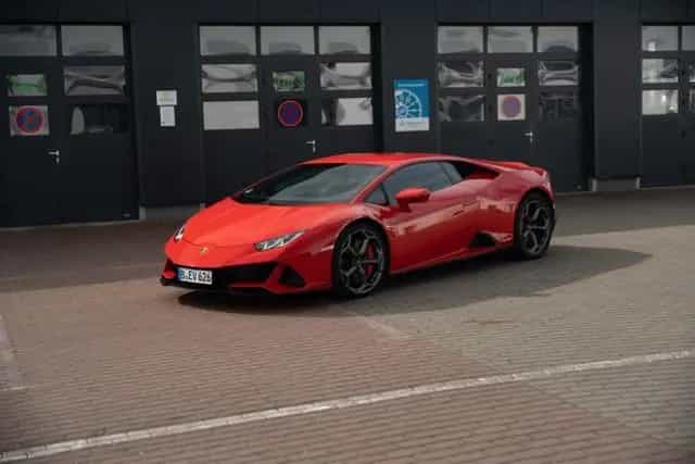 Lamborghini Huracán EVO*LIFT*DAB*PDC*CAM*LDS*Mietkauf 11/2021-photo-10