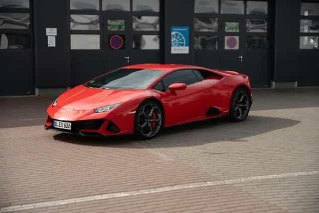 Lamborghini Huracán EVO*LIFT*DAB*PDC*CAM*LDS*Mietkauf 11/2021-photo-11