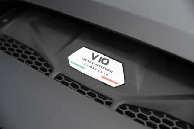 Lamborghini Huracán EVO*LIFT*DAB*PDC*CAM*LDS*Mietkauf 11/2021-photo-3