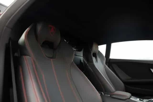 Lamborghini Huracán EVO*LIFT*DAB*PDC*CAM*LDS*Mietkauf 11/2021-photo-7