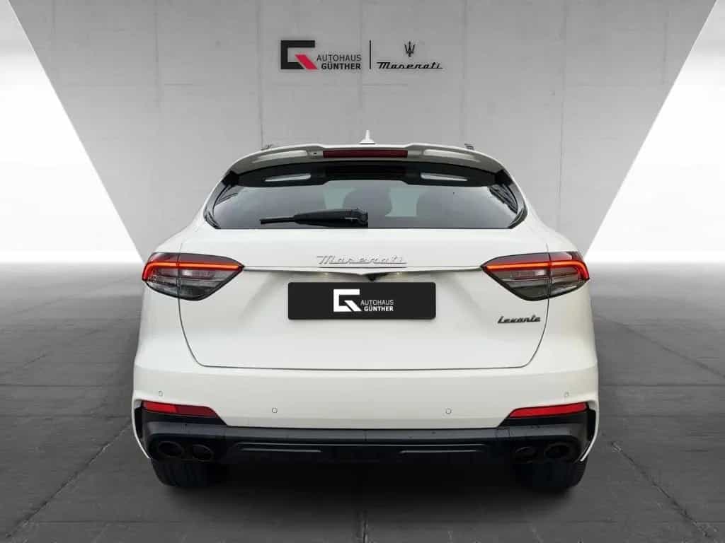 Maserati Levante Modena S 430PS Bianco&Nero/Top-Options 06/2023-photo-2