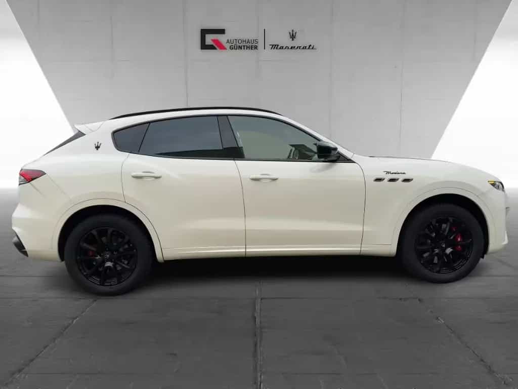 Maserati Levante Modena S 430PS Bianco&Nero/Top-Options 06/2023-photo-4