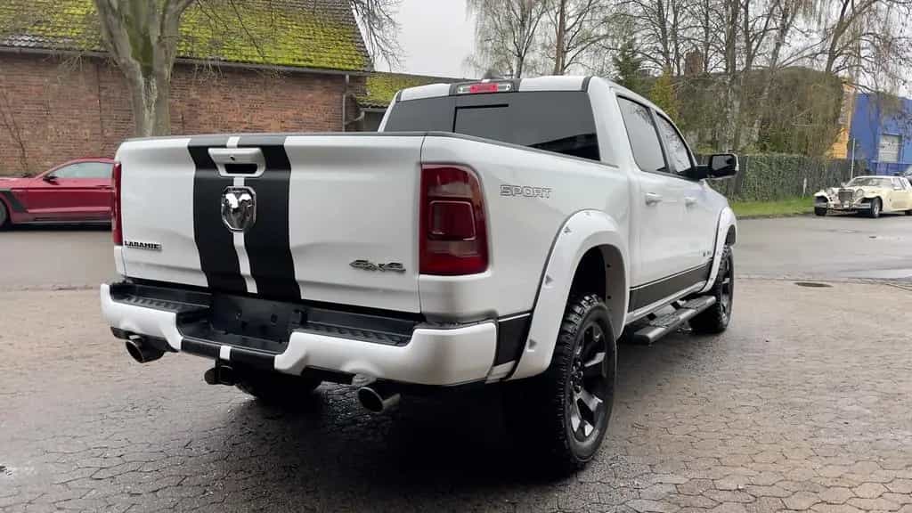 Dodge RAM V8*4X4*OFF-ROAD*LARAMIE/SPORT*LED*AHK*GARANTE* 12/2020-photo-11
