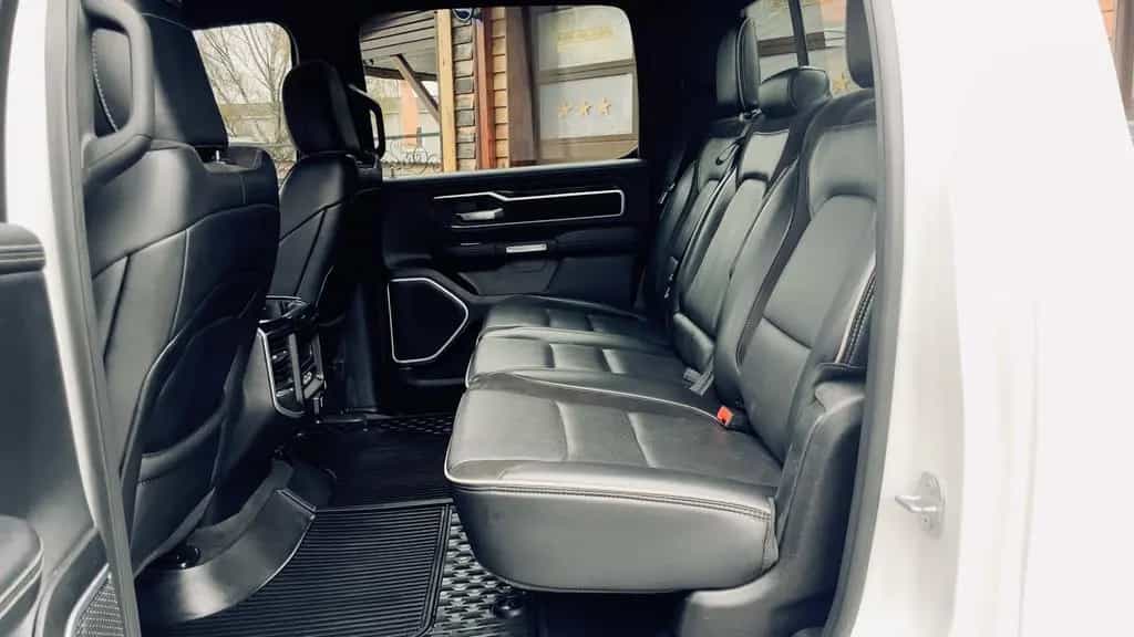 Dodge RAM V8*4X4*OFF-ROAD*LARAMIE/SPORT*LED*AHK*GARANTE* 12/2020-photo-22