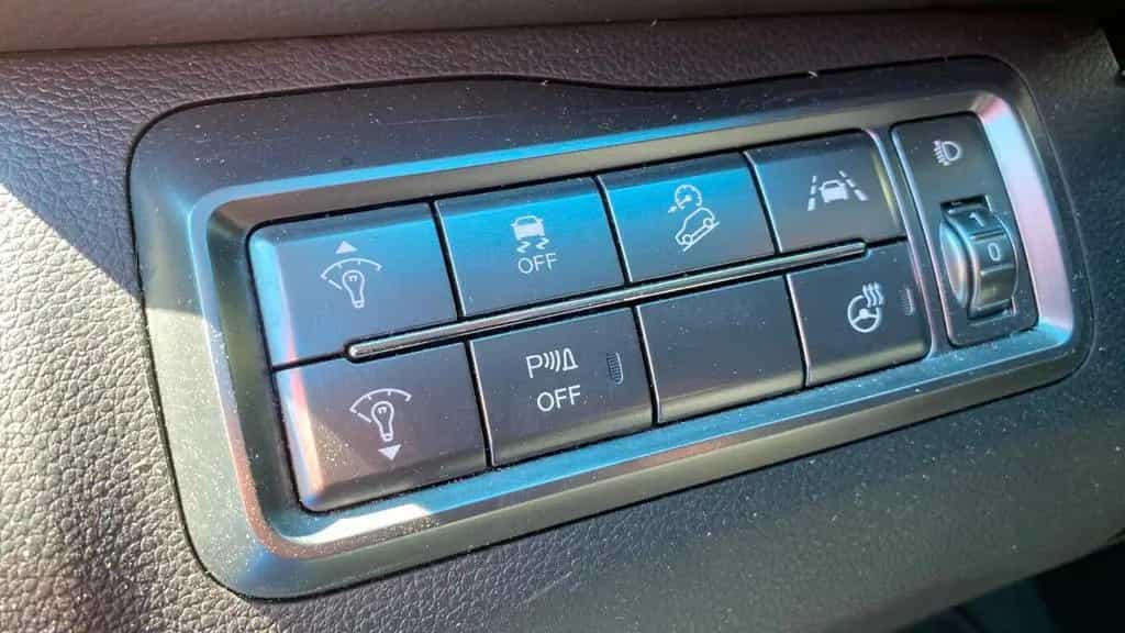 Ssangyong Tivoli Blackline AT*Kamera*Leder*Navi 11/2023-photo-10