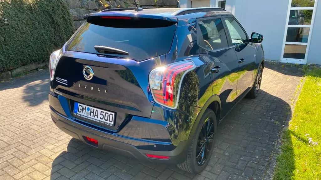 Ssangyong Tivoli Blackline AT*Kamera*Leder*Navi 11/2023-photo-1