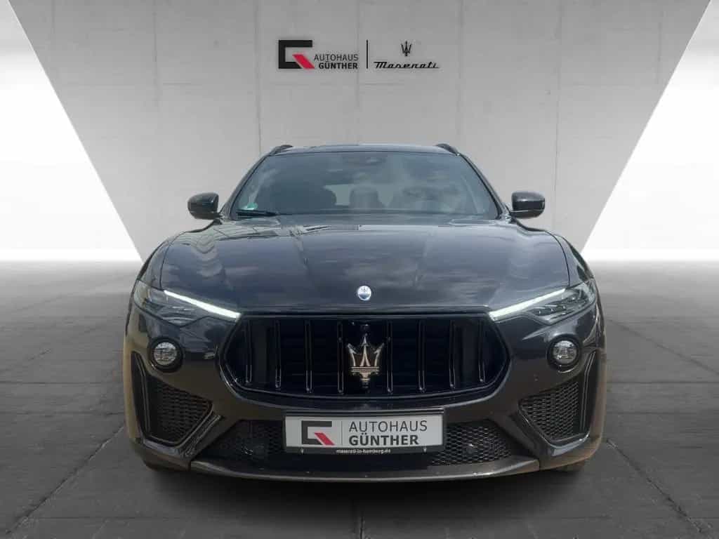Maserati Levante TROFEO MY23 V8 580PS AWD Nero&Nero 05/2023-photo-5