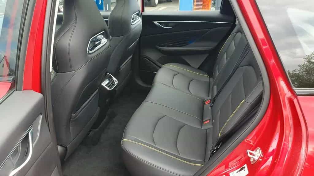 BAIC X55 Beijing X55 II *PANO*360°*LEDER* 07/2023-photo-13