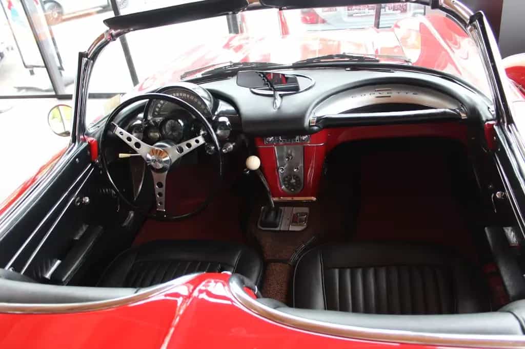 Corvette C1 Convertible 283 Cui V8, 4 Gang Schalter! 07/1962-photo-8