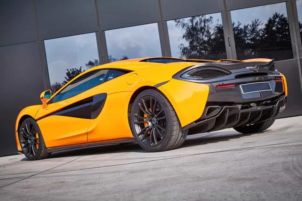 McLaren 570S 3.8 V8 Coupé 06/2016-photo-7