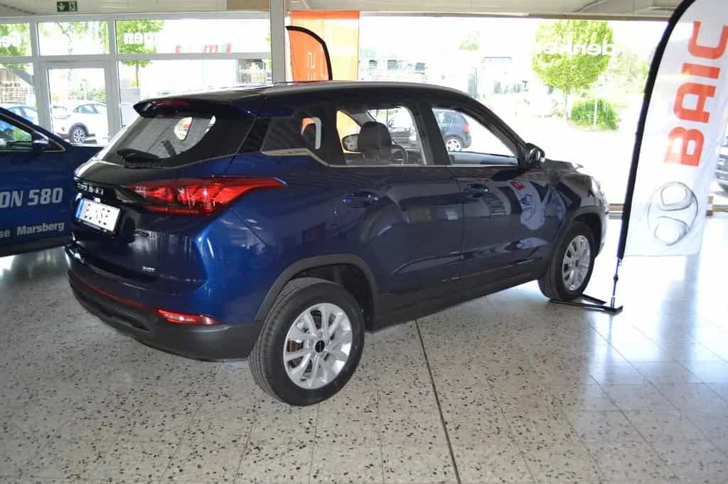 BAIC Beijing X35 1.5 T LED-Scheinw. 3J. Garantie null-photo-1