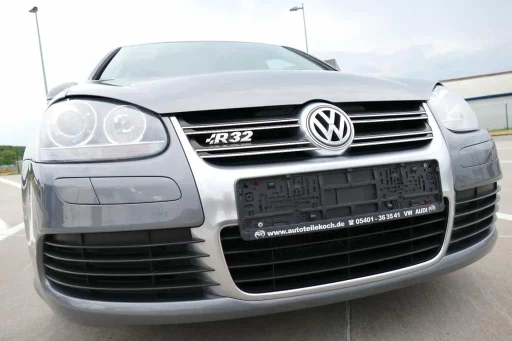 Volkswagen Golf R32 DSG 3.2 V6 4-Motion NAVI KETTENSATZ NEU 08/2009-photo-10