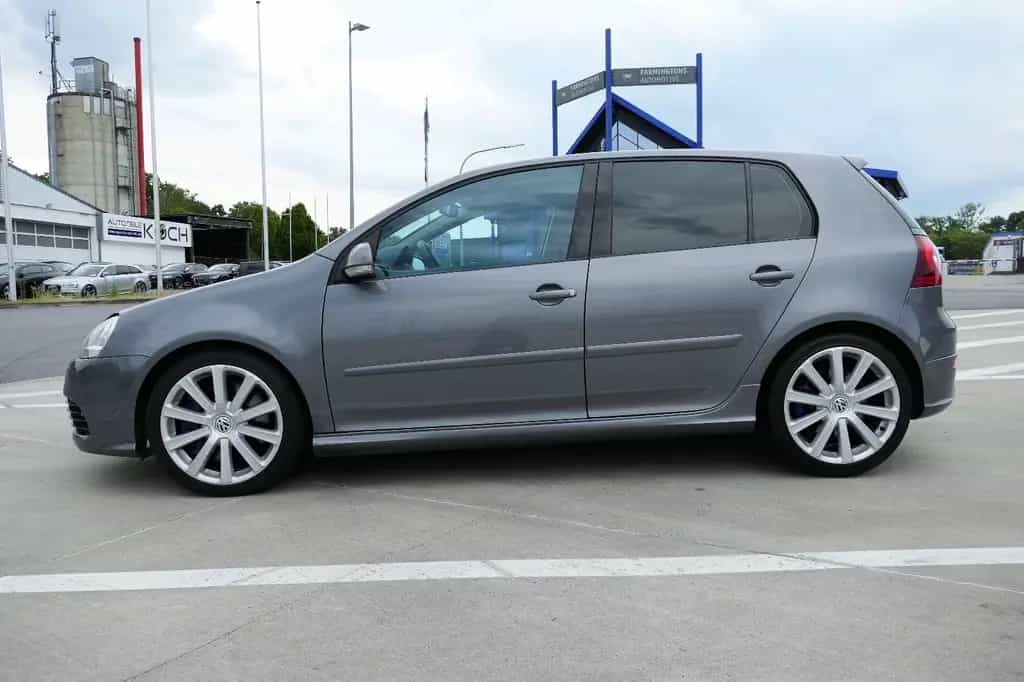 Volkswagen Golf R32 DSG 3.2 V6 4-Motion NAVI KETTENSATZ NEU 08/2009-photo-2