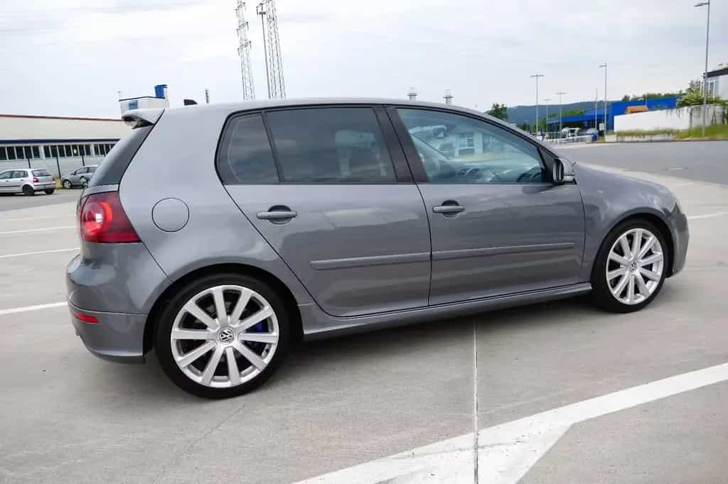 Volkswagen Golf R32 DSG 3.2 V6 4-Motion NAVI KETTENSATZ NEU 08/2009-photo-7