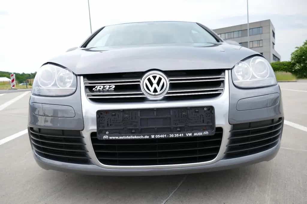 Volkswagen Golf R32 DSG 3.2 V6 4-Motion NAVI KETTENSATZ NEU 08/2009-photo-9