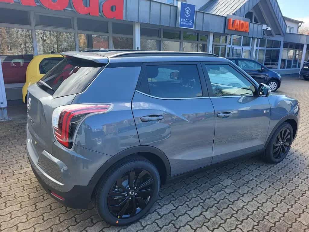 Ssangyong Tivoli 1.5 T-GDI BLACKLINE+KAMERA+NAVI+ALLWETTER 09/2023-photo-5