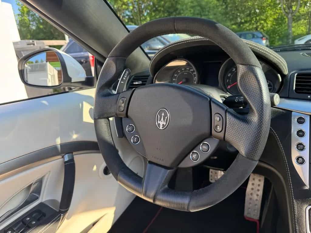 Maserati GranCabrio MC 4.7 V8 460PS, 19% MwSt 12/2016-photo-19