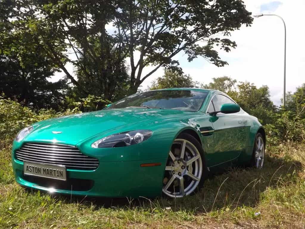 Aston Martin V8 Vantage Einzigartiges Einzelstück 05/2011-photo-0