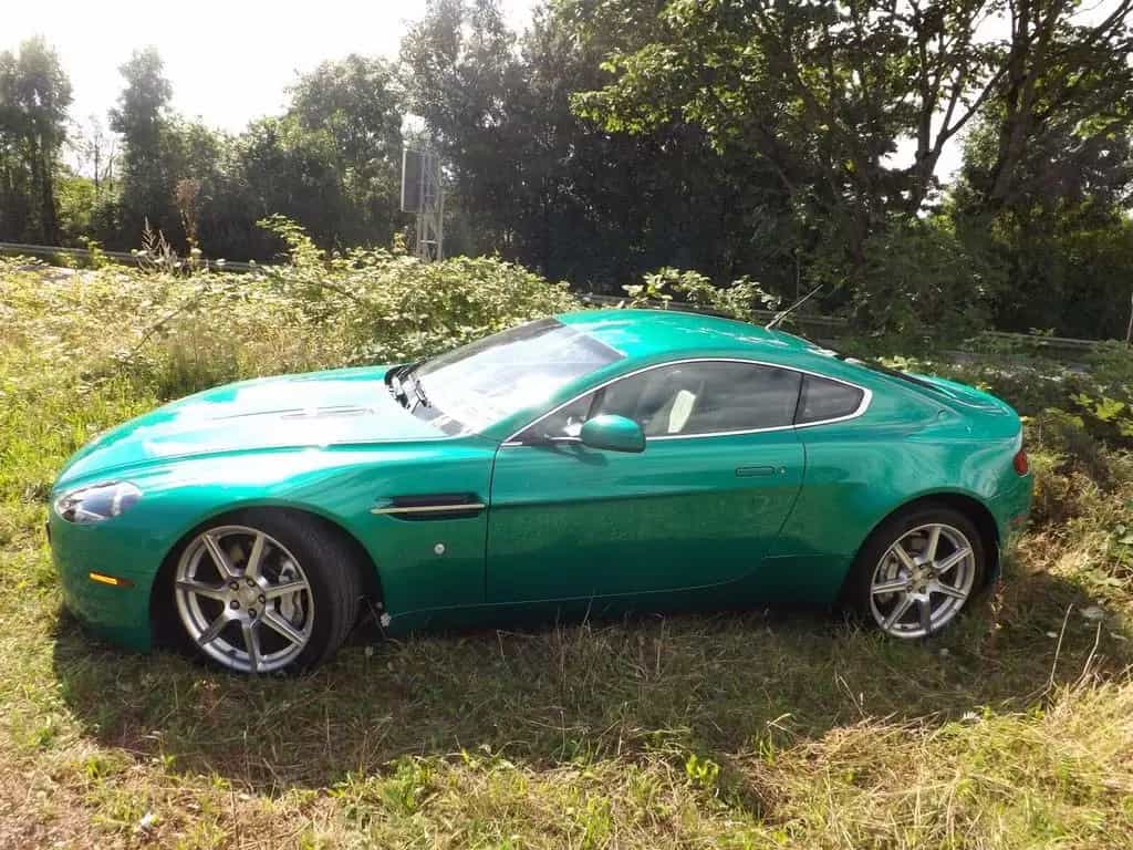 Aston Martin V8 Vantage Einzigartiges Einzelstück 05/2011-photo-2