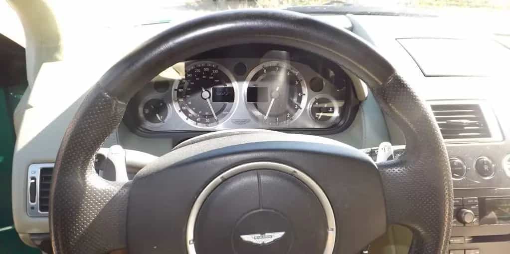 Aston Martin V8 Vantage Einzigartiges Einzelstück 05/2011-photo-9