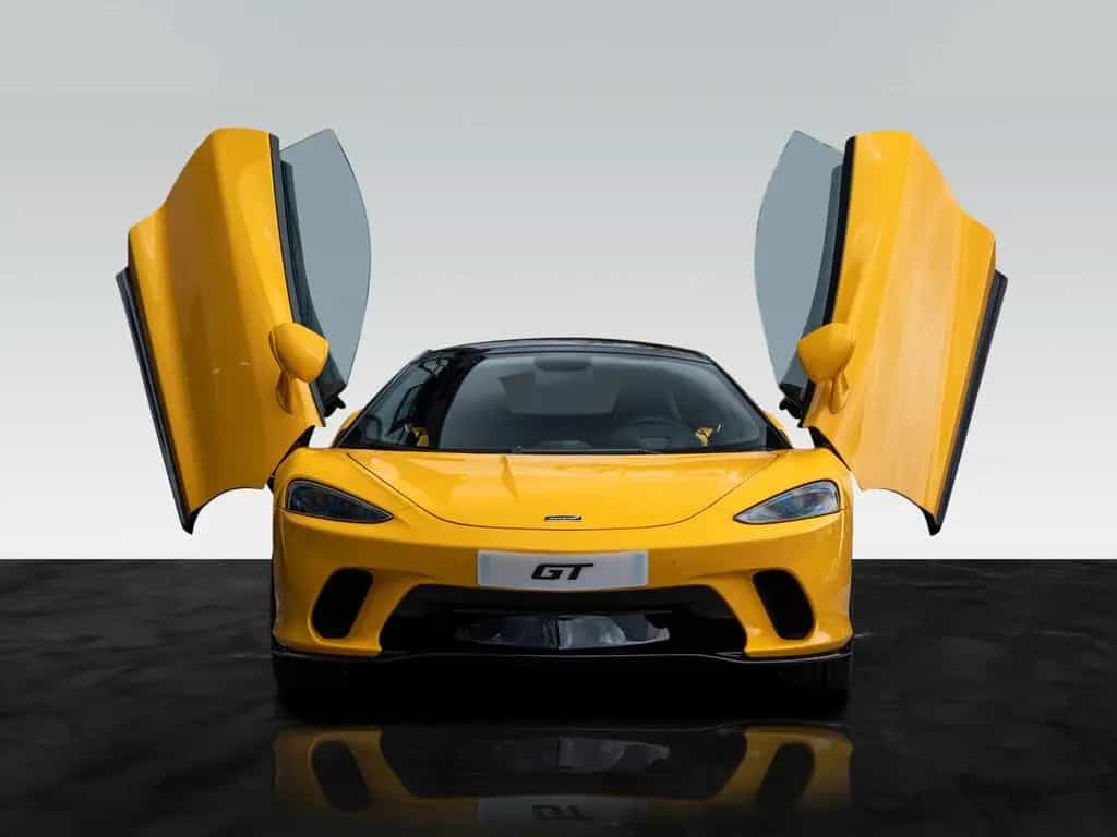 McLaren GT | MSO Paint | Sports Exhaust 04/2024-photo-10